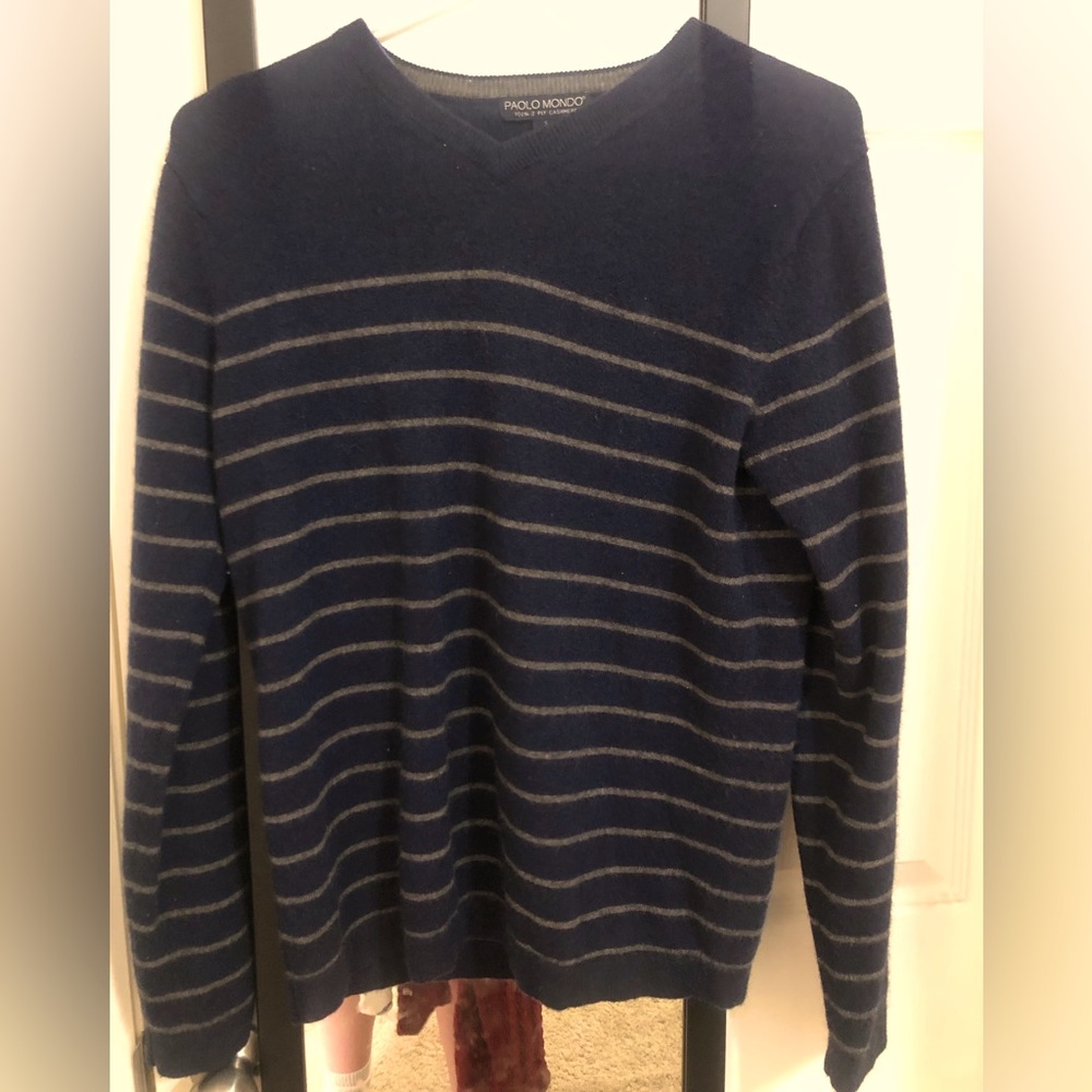 Men’s Size Small Navy Blue Stripe 100% 2 Ply Cashmere V-Neck Sweater